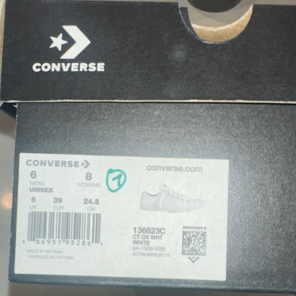 Converse White Leather Chucks Sneakers (1) - Picture 6 of 6